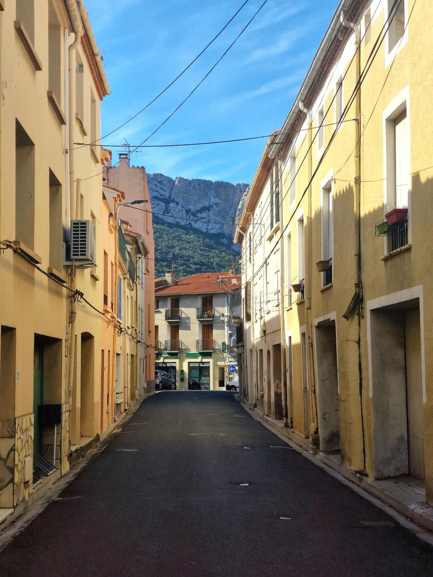 Galamus Bonheur-Quand Tu Veux T'Echapper De Chez Toi Appartement *
