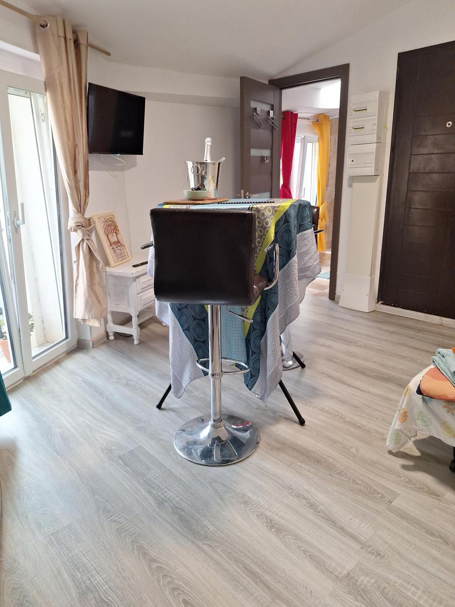 Galamus Bonheur-Quand Tu Veux T'Echapper De Chez Toi Apartment *